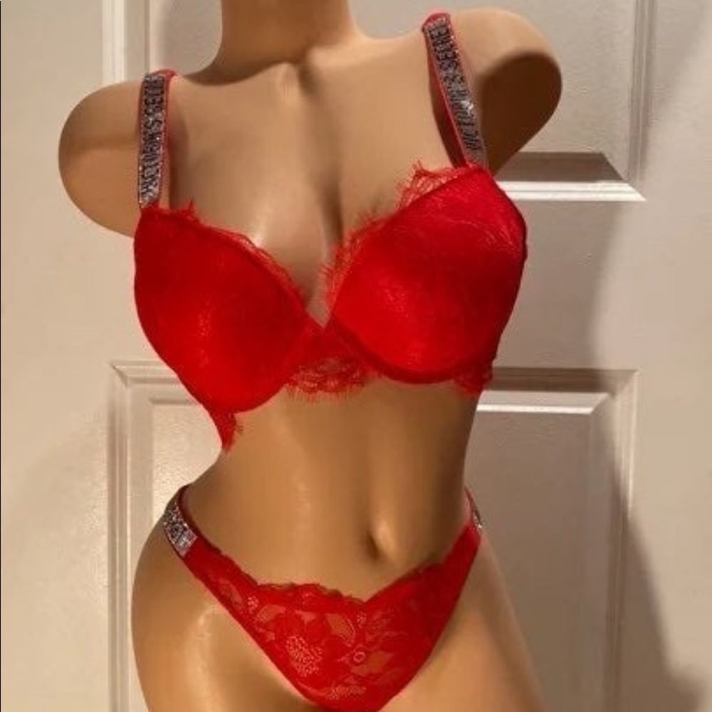 - VS Rhinestone push-up set size 38c NWOT